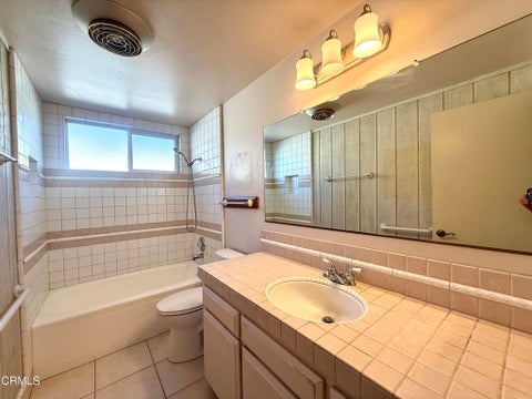 Tiny photo for 5392 Queens Street, Ventura, CA 93003 (MLS # V1-38096)