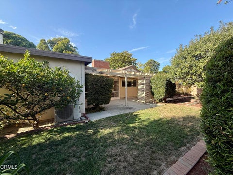 Tiny photo for 5392 Queens Street, Ventura, CA 93003 (MLS # V1-38096)
