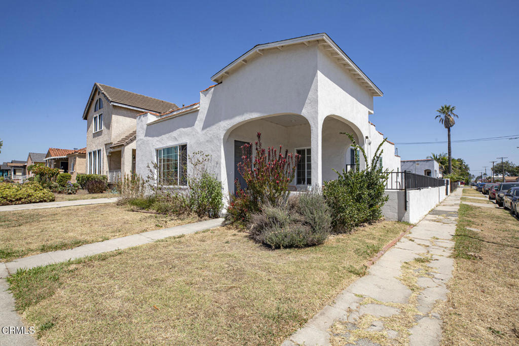 1255 W 85th Street