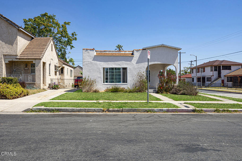 1255 W 85th Street