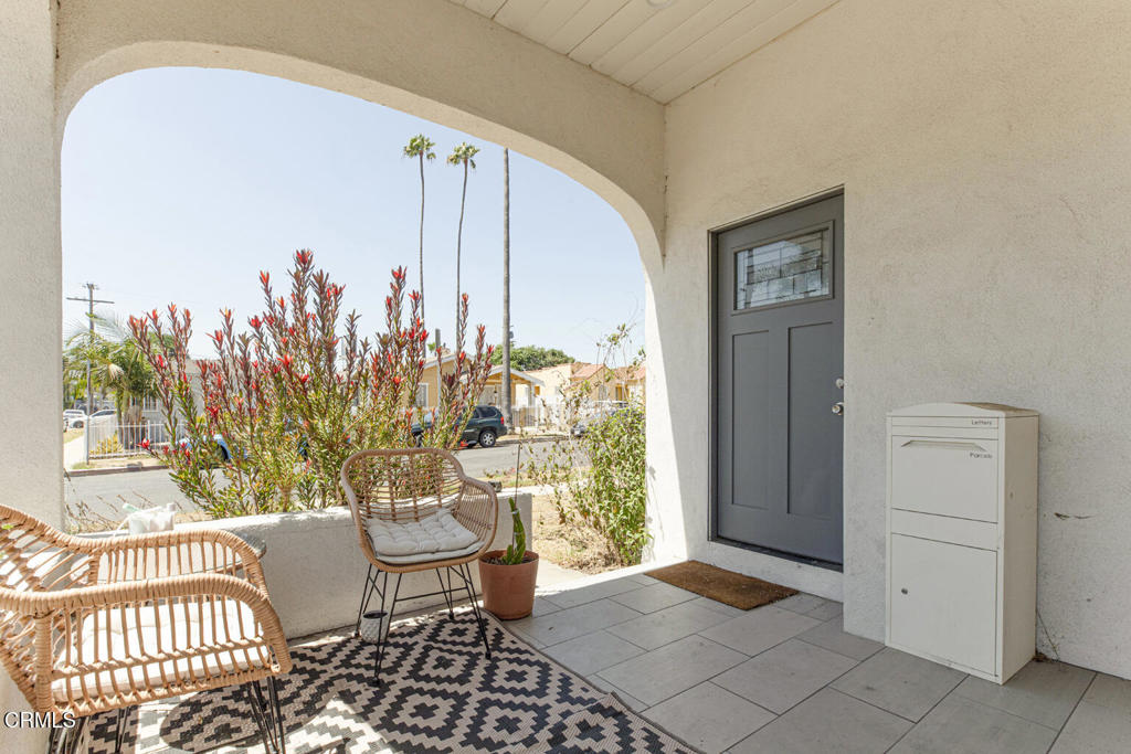 1255 W 85th Street