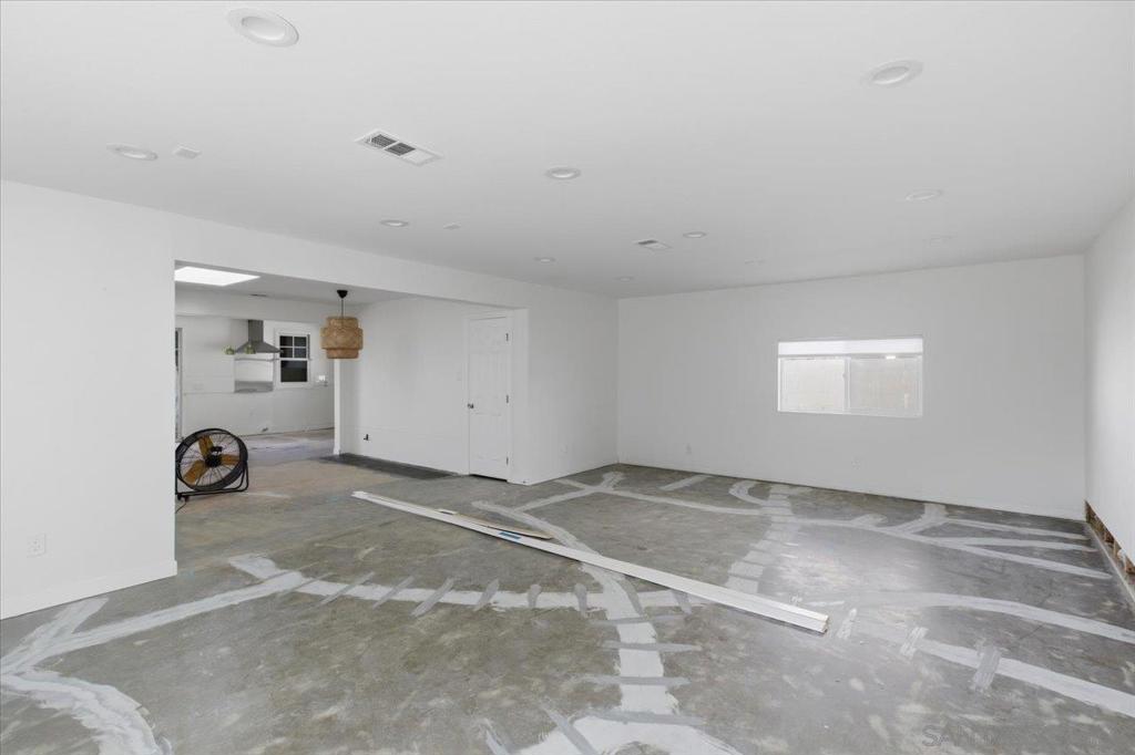 Carlsbad West - Residential