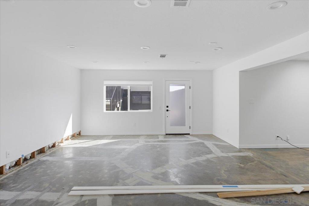 Carlsbad West - Residential