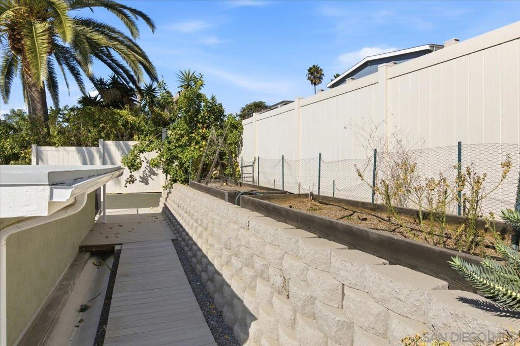 Carlsbad West - Residential