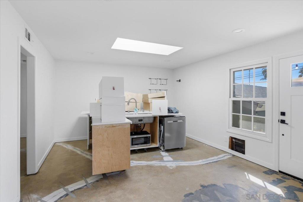 Carlsbad West - Residential