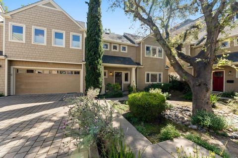 Photo of 1423 San Antonio Street, Menlo Park, CA 94025 (MLS # ML82038809)