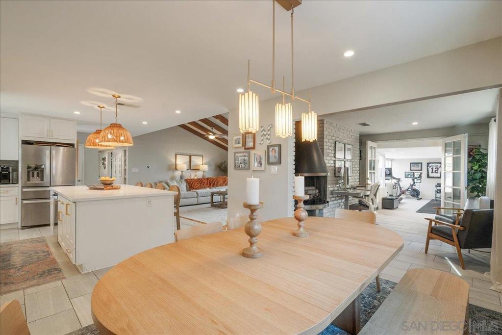 Del Cerro - Residential