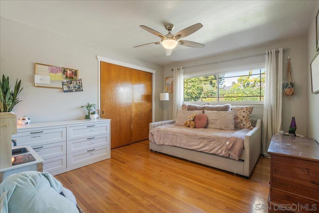 Del Cerro - Residential