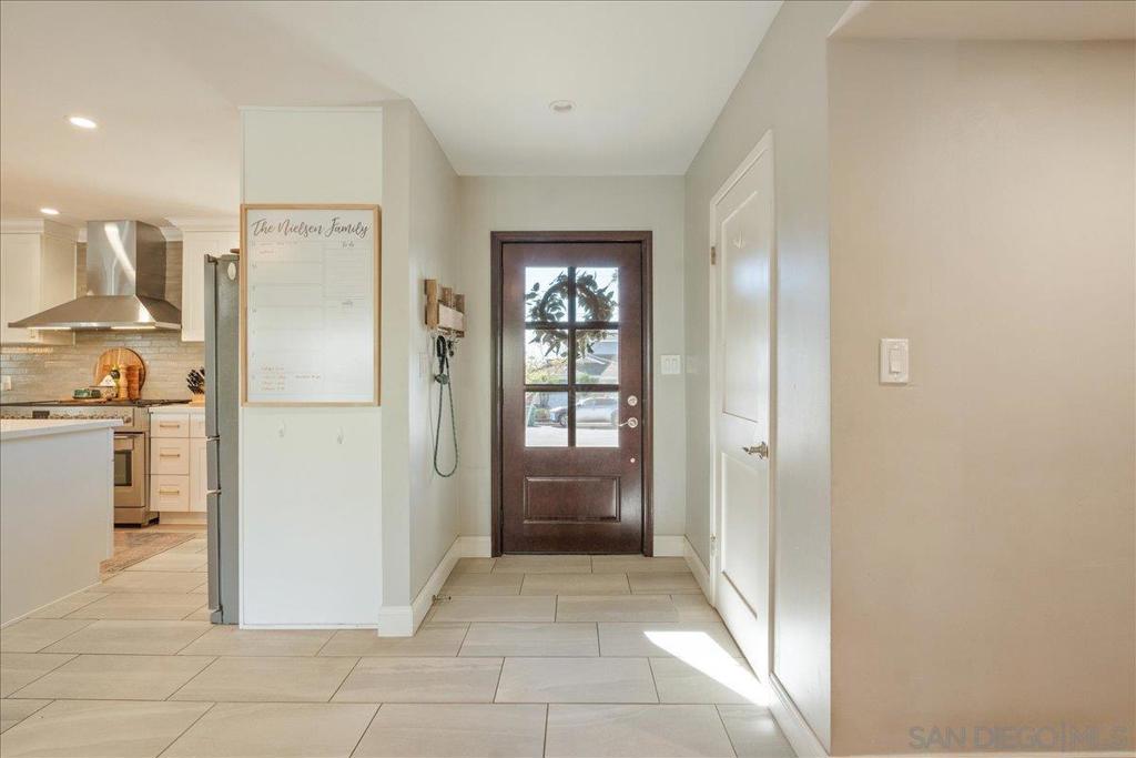 Del Cerro - Residential