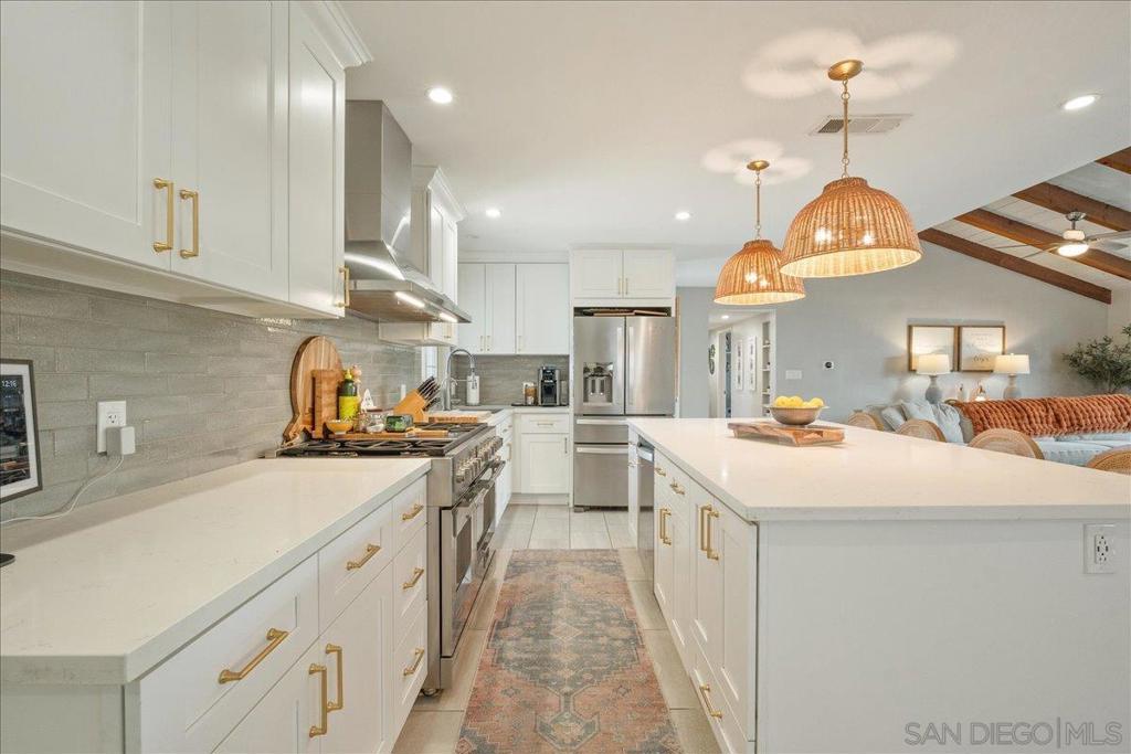 Del Cerro - Residential