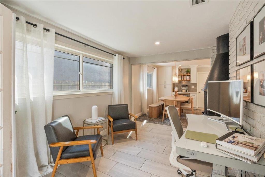 Del Cerro - Residential