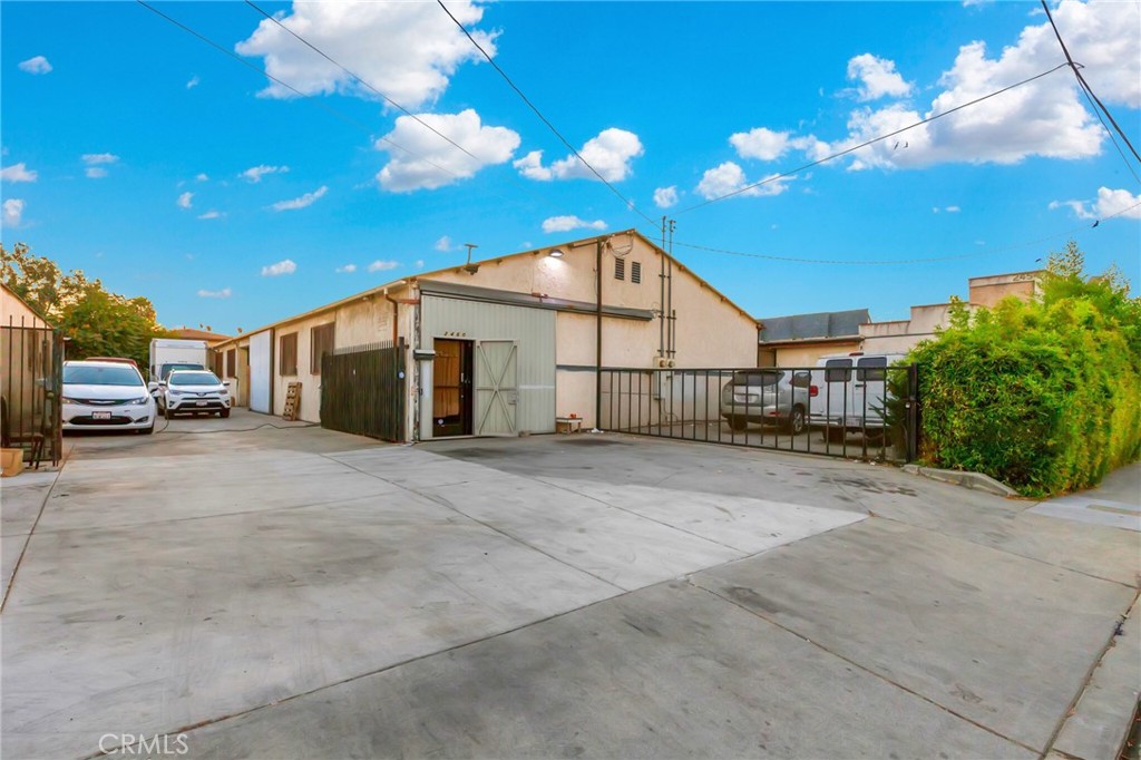 2460 Chico