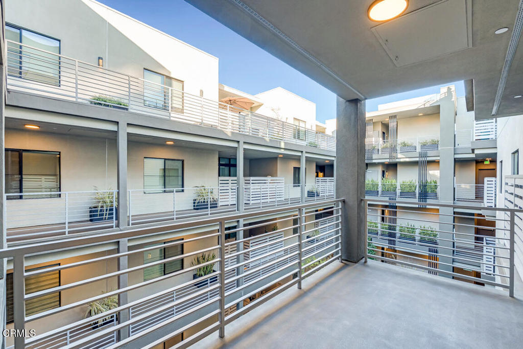 178 S Euclid Avenue 310