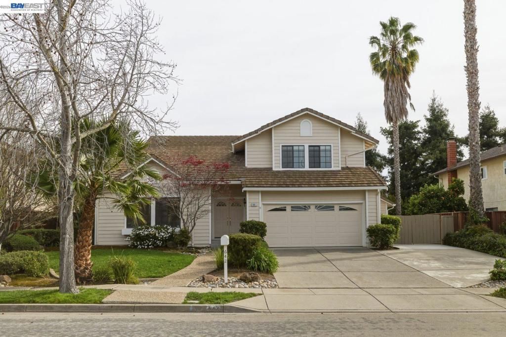 Photo of 642 Fontes Dr Dr, Fremont, CA 94539 (MLS # 41126785)