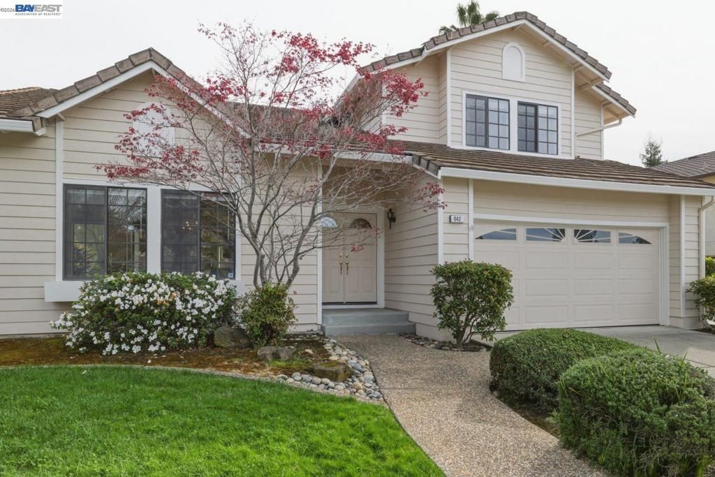 Photo of 642 Fontes Dr Dr, Fremont, CA 94539 (MLS # 41126785)