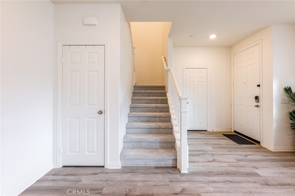 4058 E Coronado Privado
