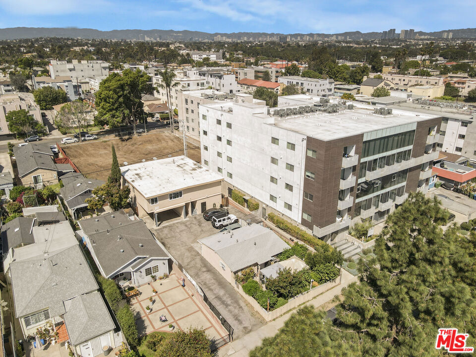 11817 Culver Boulevard