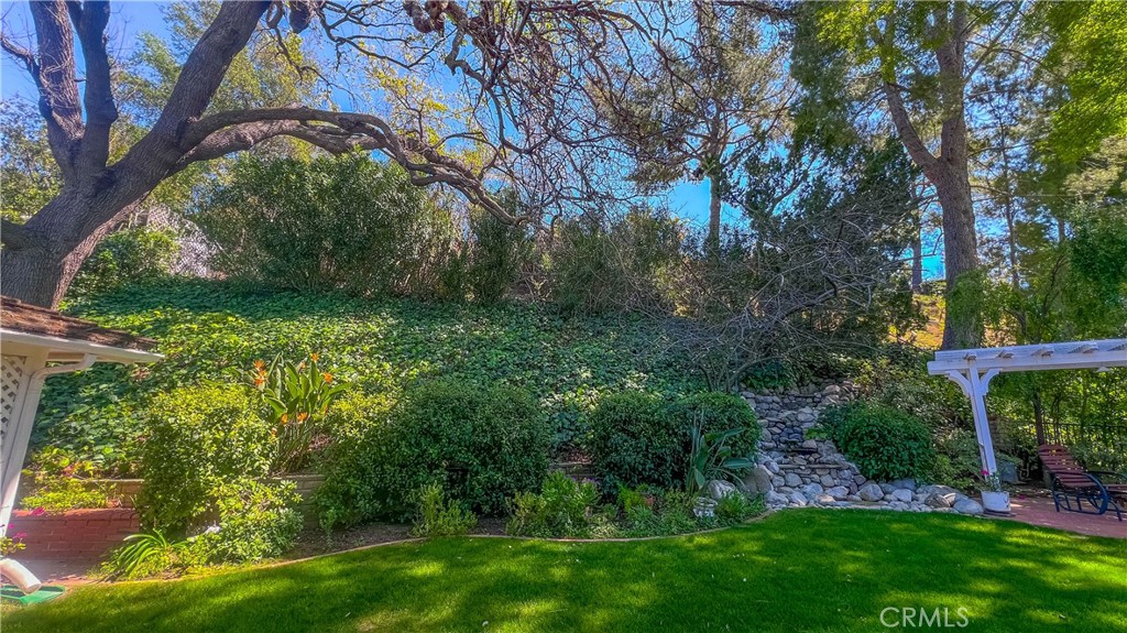 27328 Country Glen Road