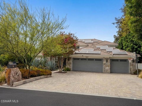 Photo of 1517 Falling Star Avenue, Westlake Village, CA 91362 (MLS # 226004791)