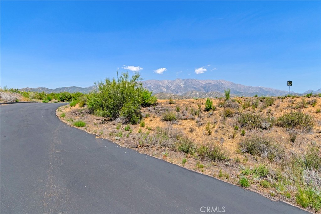 39534 Eastview Court