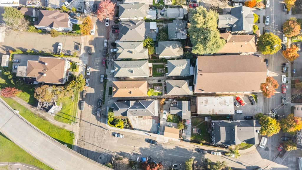 PILL HILL - Residential Income