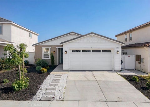 Photo of 455 E Orchard ST, Rialto, CA 92376 (MLS # IV26098486)