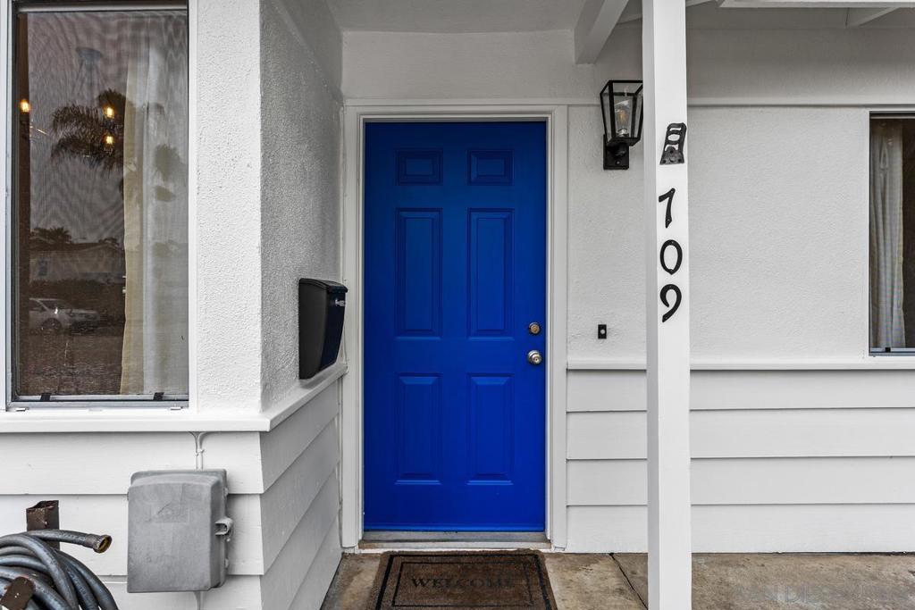 709 Sunflower St