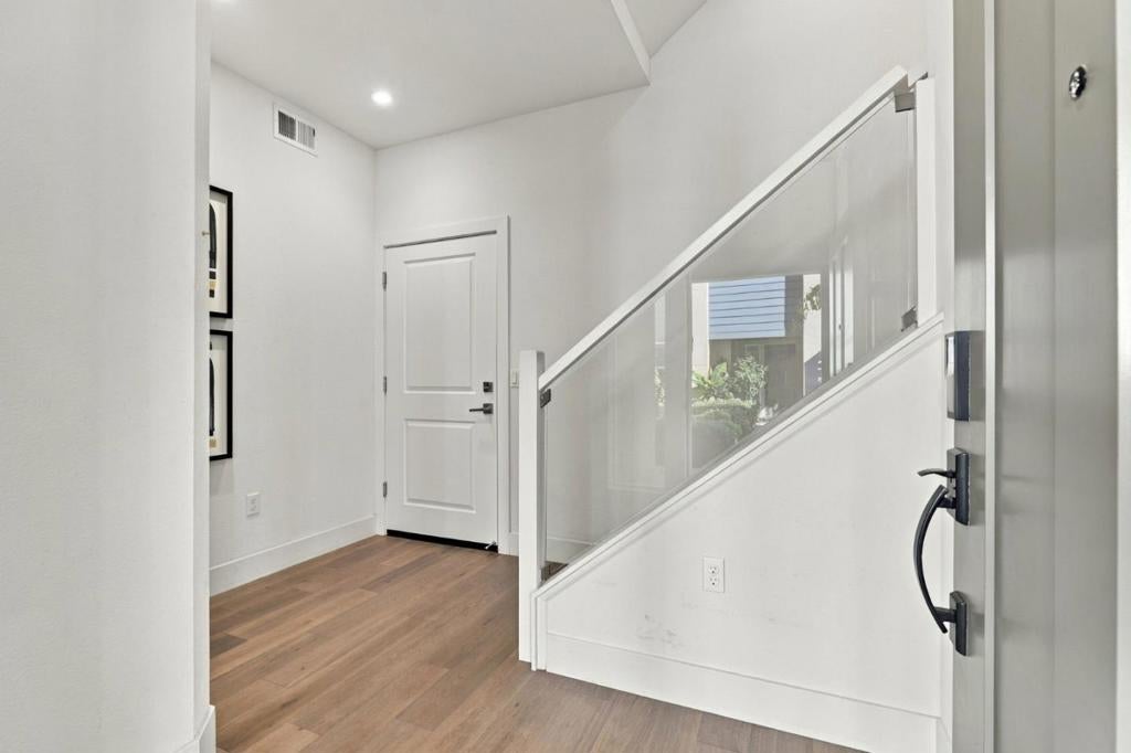 Properties 4 2930 Boyter Place 113