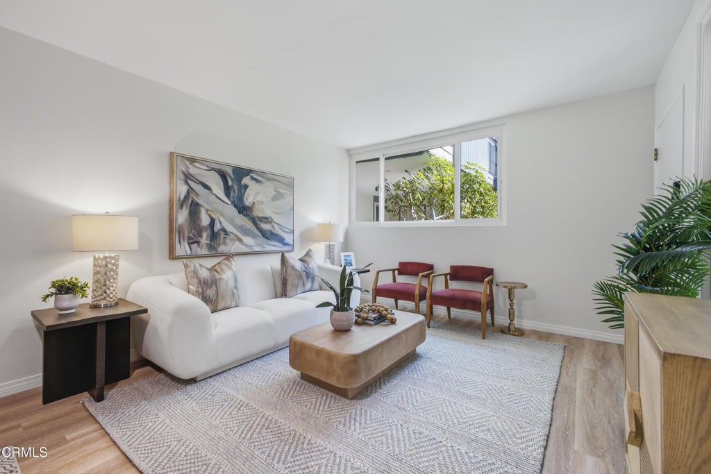 245 Aster Street 6