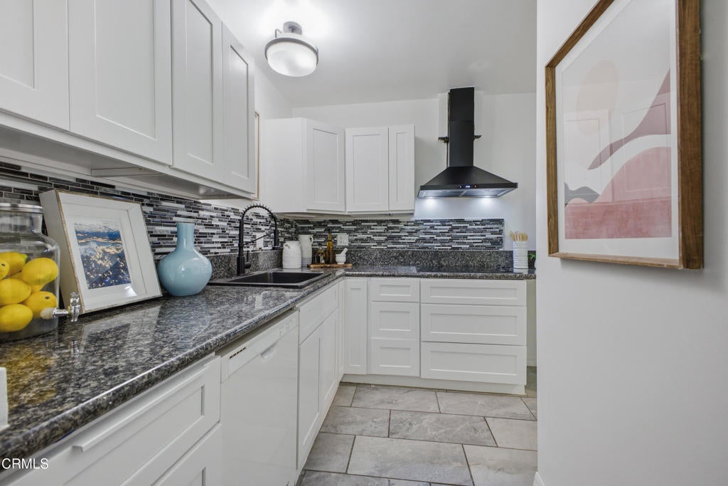 245 Aster Street 6, Laguna Beach CA 92651 - Photo 9
