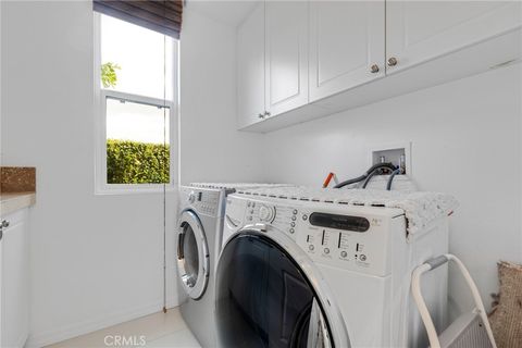 Tiny photo for 6997 Sale Avenue, West Hills, CA 91307 (MLS # SR26027854)