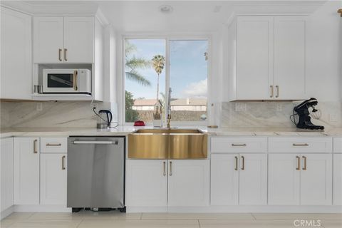 Tiny photo for 6997 Sale Avenue, West Hills, CA 91307 (MLS # SR26027854)