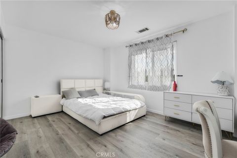 Tiny photo for 6997 Sale Avenue, West Hills, CA 91307 (MLS # SR26027854)