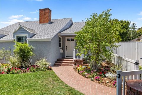 5023 Stern Avenue Sherman Oaks CA 91423
