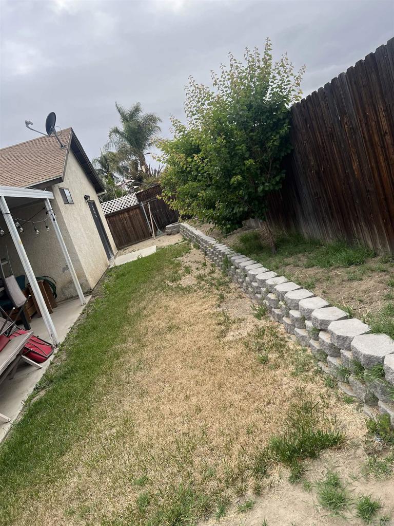 2372 Palmdale Circle