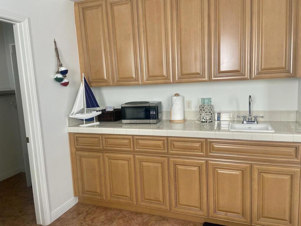 The Palms - Residential