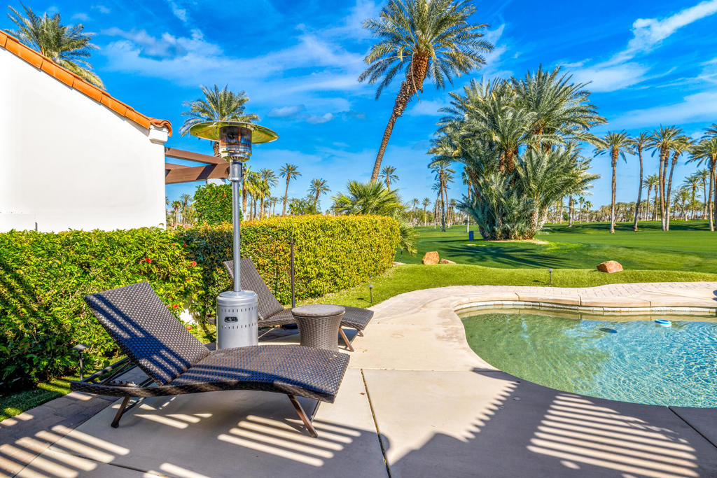 The Palms - Residential