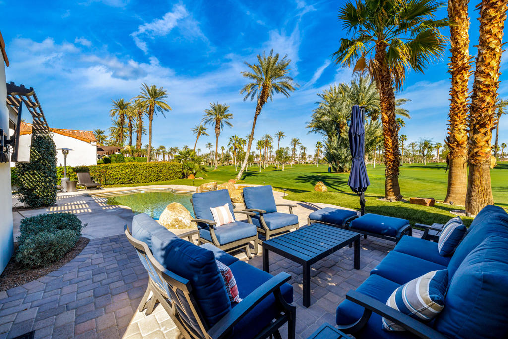 The Palms - Residential