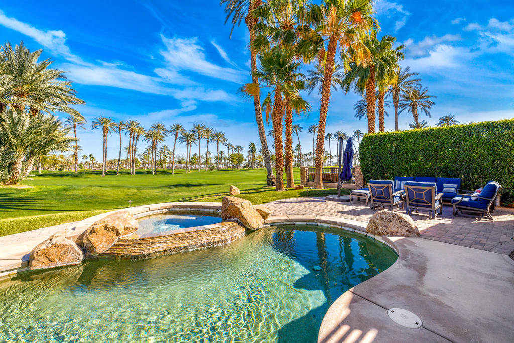 The Palms - Residential