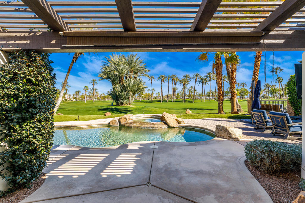 The Palms - Residential