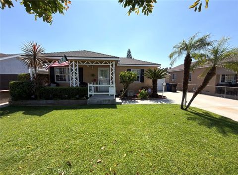 5552 Vonnie Cypress CA 90630