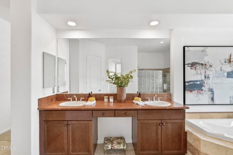 Tiny photo for 2250 N Hermosa Drive, Palm Springs, CA 92262 (MLS # P1-28813)