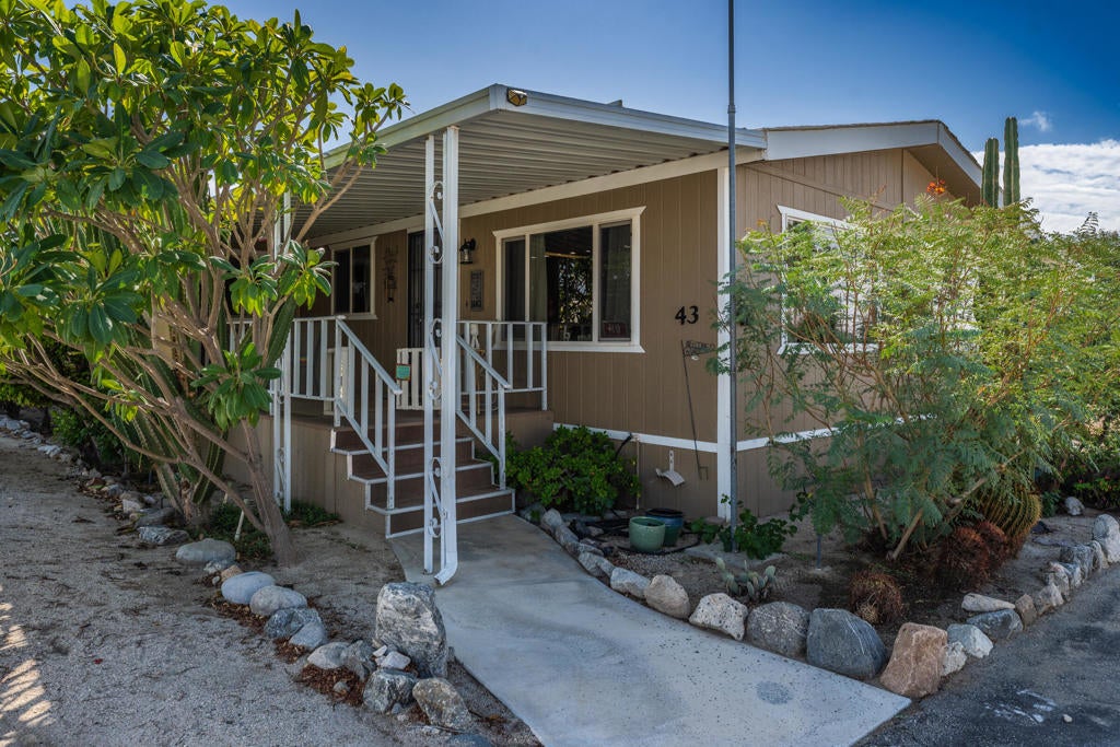 17625 Langlois Road 43