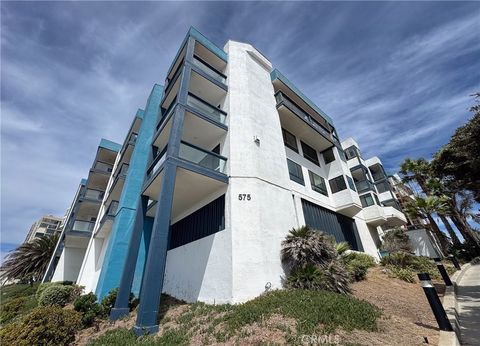 Photo of 575 Esplanade #102, Redondo Beach, CA 90277 (MLS # SB25185782) Photo of 575 Esplanade #102, Redondo Beach, CA 90277 (MLS # SB25185782)