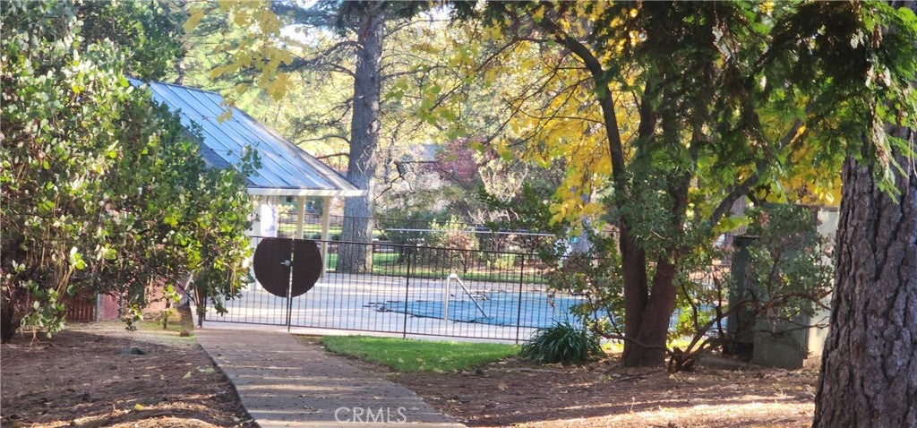 14900 Woodland Park