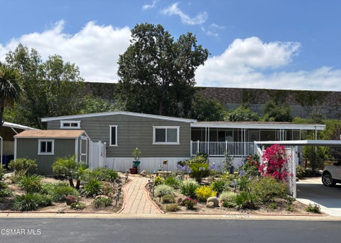 Photo of 2598 Thunderbird Drive #22, Thousand Oaks, CA 91362 (MLS # 226000838)