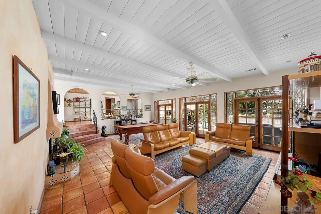 Bonita, California 91902, United States, 5 Bedrooms Bedrooms, ,7 BathroomsBathrooms,Residential,Active,132645