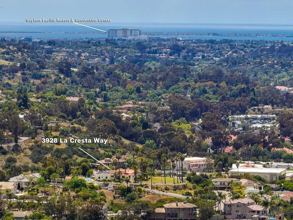 Bonita, California 91902, United States, 5 Bedrooms Bedrooms, ,7 BathroomsBathrooms,Residential,Active,132645