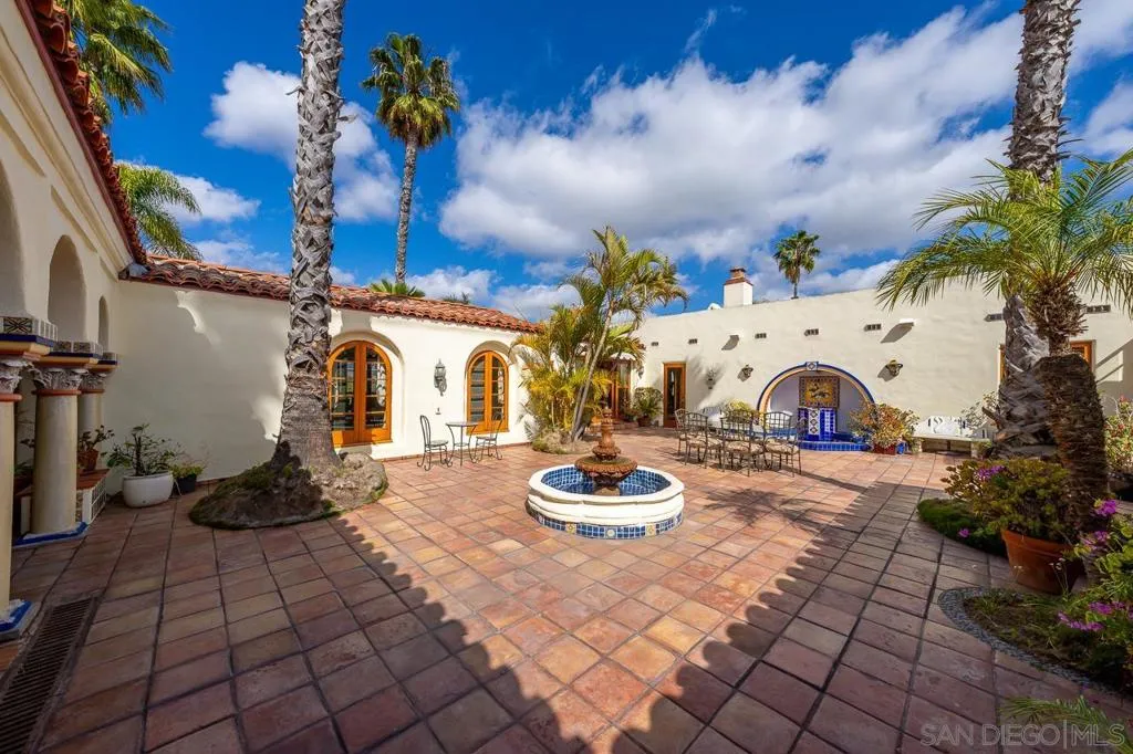 Bonita, California 91902, United States, 5 Bedrooms Bedrooms, ,7 BathroomsBathrooms,Residential,Active,132645