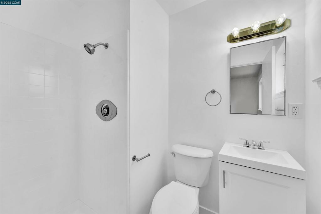 PINOLE VALLEY - Residential